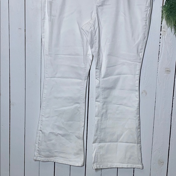 Cato Women’s Plus White Denim Pants - Picture 4 of 15